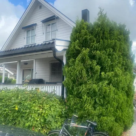 For Your Trip 10 Minutes From Oslo Airport With Free Parking *